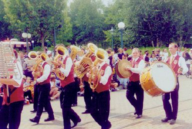 Musikverein2.gif (111516 Byte)